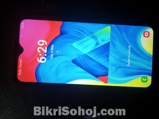 Samsung galaxy M10